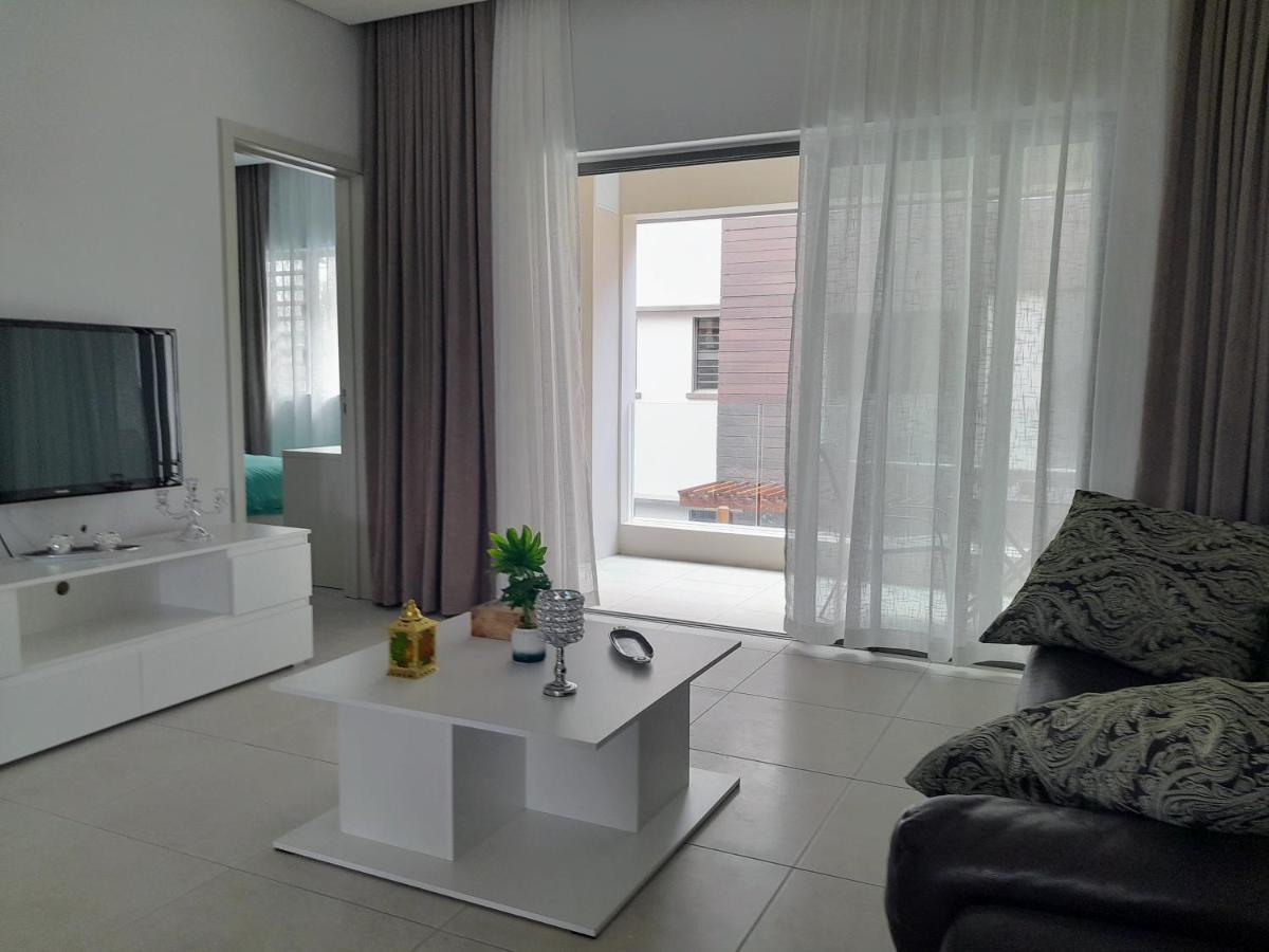 Appt Neuf De 2Ch Ds Residence Avec Piscine, Route Cotiere Гранд-Бэй Экстерьер фото